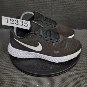 Nike Revolution 5 Running Shoes Womens Sz 8 Wide Black Trainers